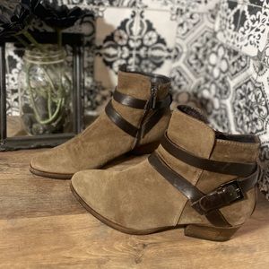 AQUATALIA FARIN SUEDE BOOTIE 6.5 TAUPE